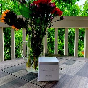 Rodan & Fields Active Hydration Body Replenishmemt